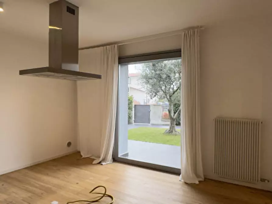 Immagine 20 di Appartamento in vendita  in Via Silvio Pellico, 2 a Zanè