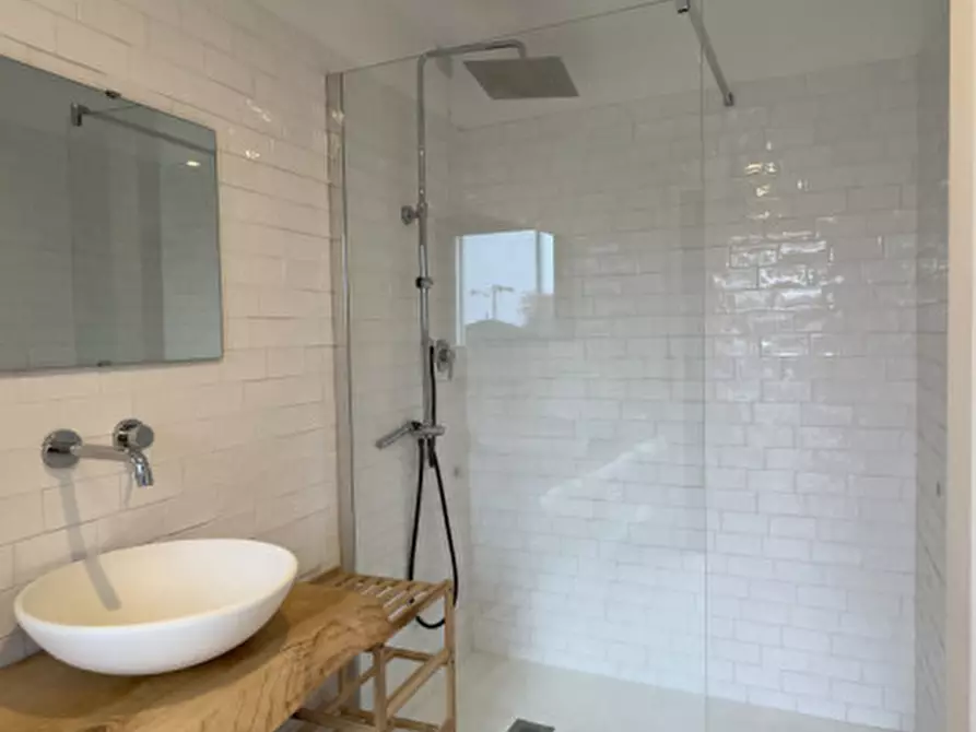 Immagine 36 di Appartamento in vendita  in Via Silvio Pellico, 2 a Zanè