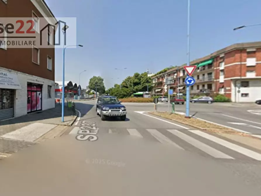 Immagine 4 di Negozio in vendita  in Via Guglielmo Oberdan a Brescia