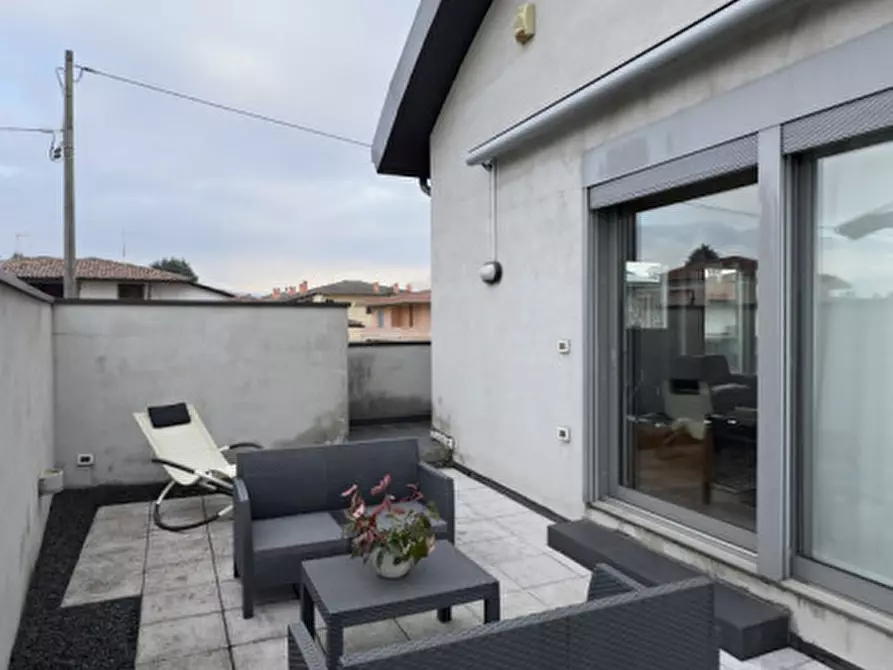 Immagine 31 di Appartamento in vendita  in Via Silvio Pellico, 2 a Zanè