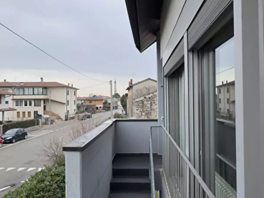 Immagine 32 di Appartamento in vendita  in Via Silvio Pellico, 2 a Zanè