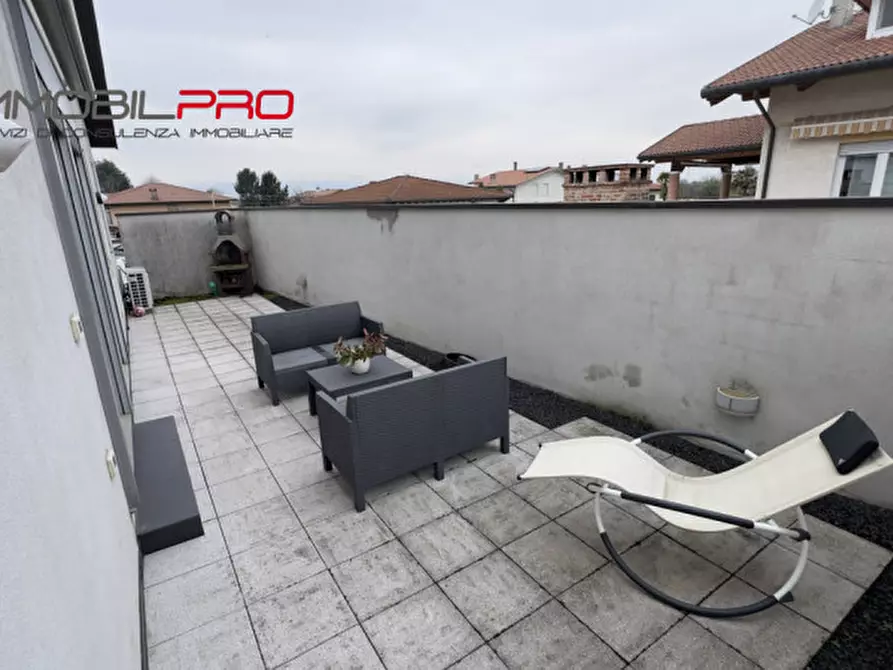 Immagine 33 di Appartamento in vendita  in Via Silvio Pellico, 2 a Zanè