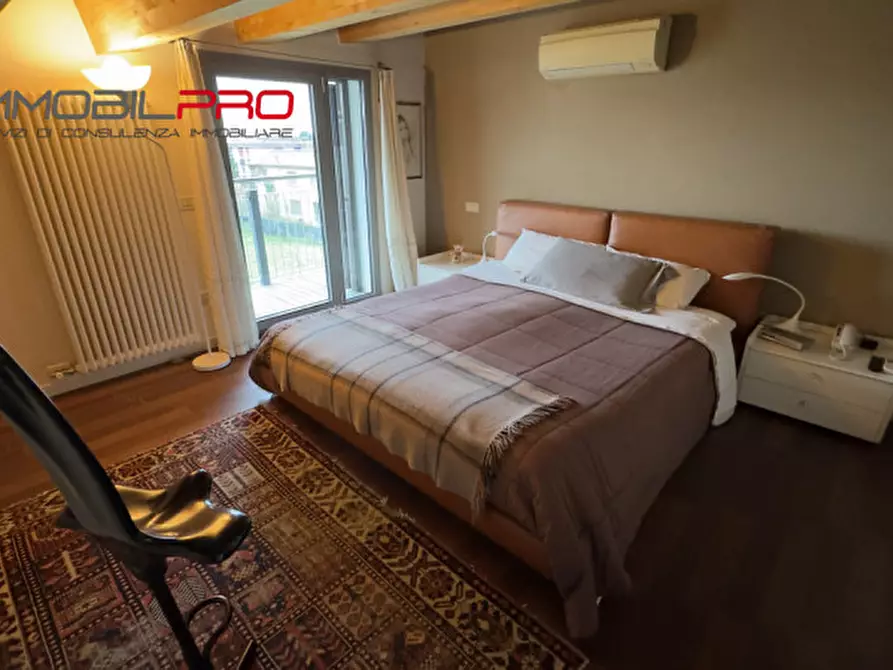 Immagine 36 di Appartamento in vendita  in Via Silvio Pellico, 2 a Zanè