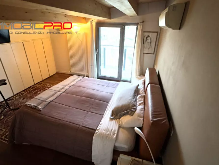 Immagine 45 di Appartamento in vendita  in Via Silvio Pellico, 2 a Zanè