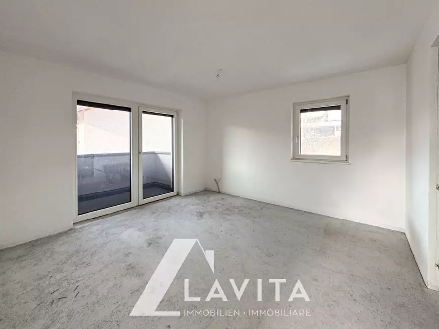 Immagine 8 di Appartamento in vendita  in Dolomiten-Staatsstraße - Strada Statale delle Dolomiti a Montagna .Montan.