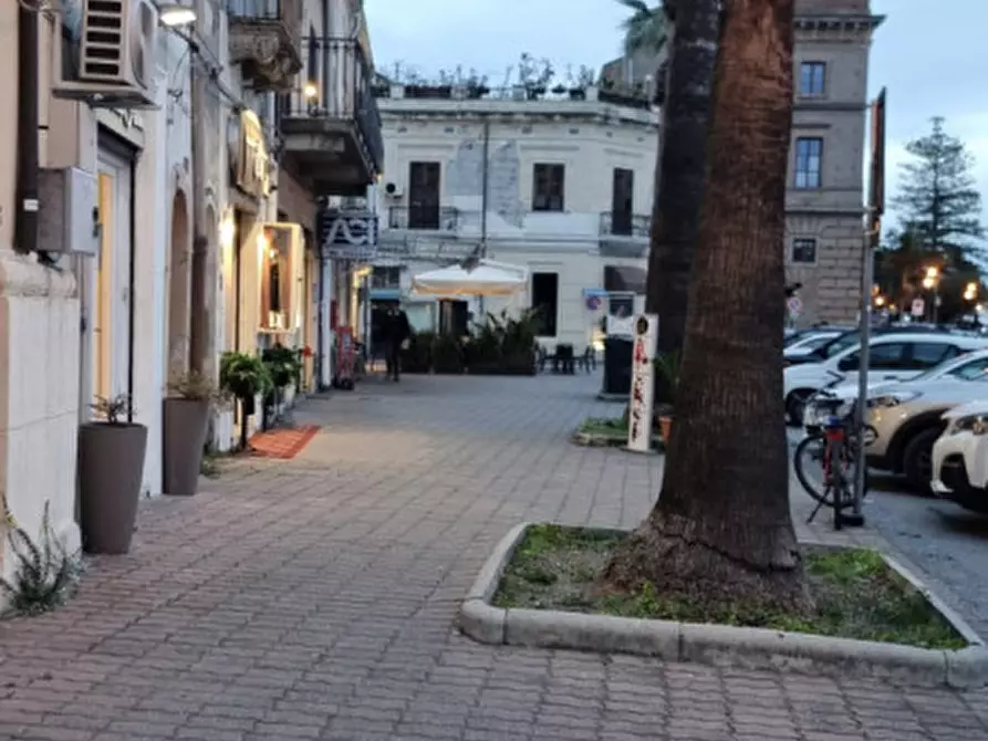 Immagine 7 di Negozio in affitto  in Via Domenico Piraino,21 a Milazzo