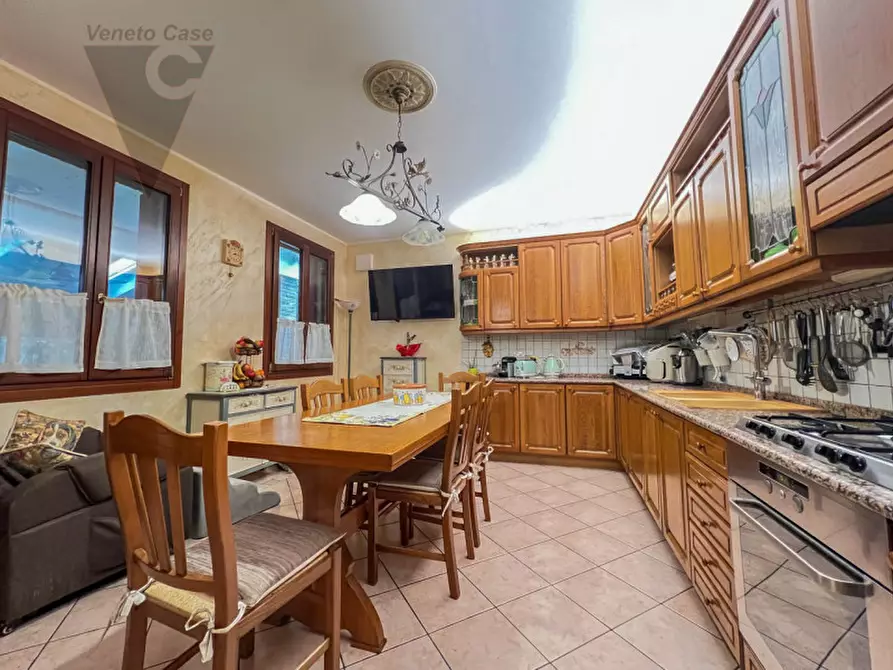 Immagine 7 di Villa in vendita  in Via Verdi a Cona