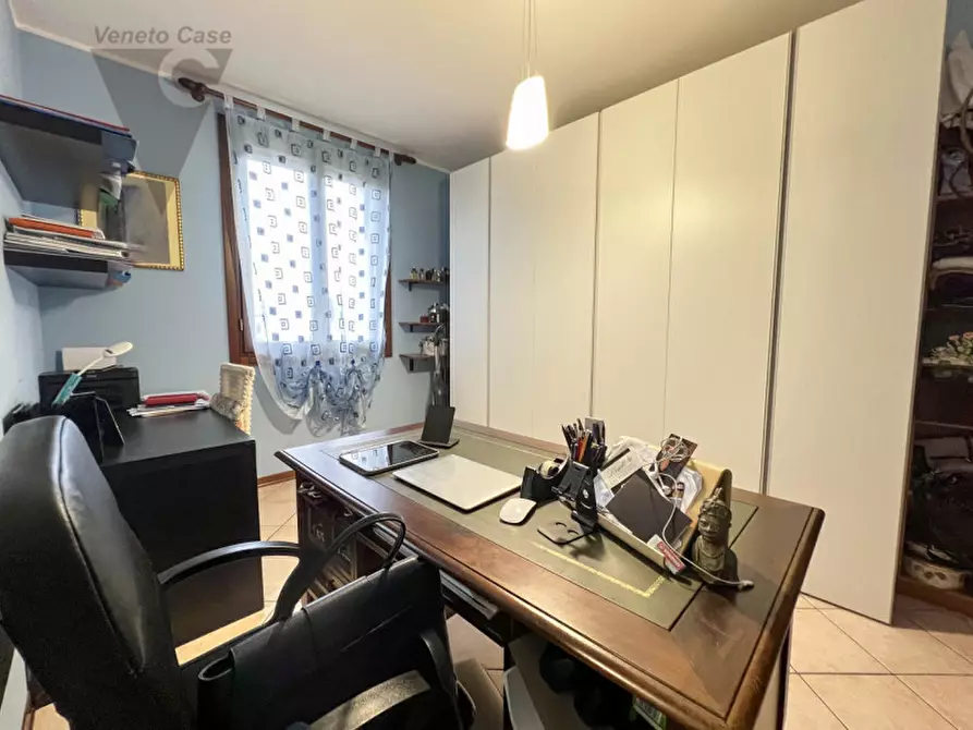 Immagine 17 di Villa in vendita  in Via Verdi a Cona