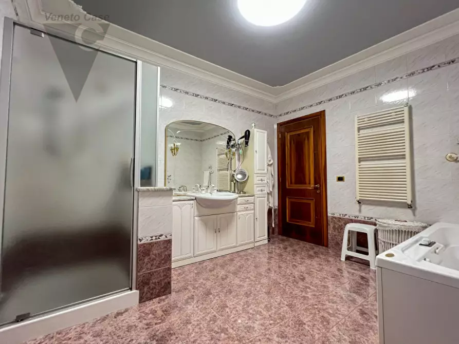 Immagine 25 di Villa in vendita  in Via Verdi a Cona