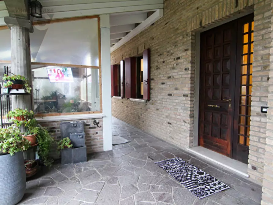 Immagine 35 di Villa in vendita  in Via Verdi a Cona