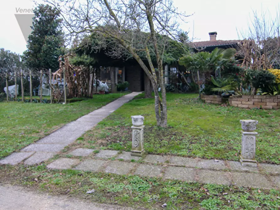 Immagine 42 di Villa in vendita  in Via Verdi a Cona