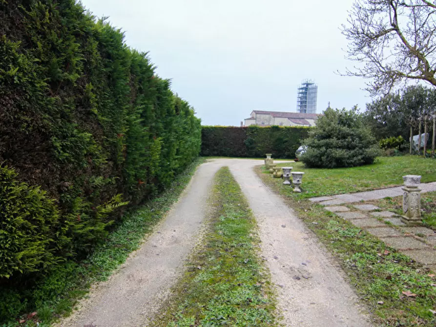 Immagine 45 di Villa in vendita  in Via Verdi a Cona