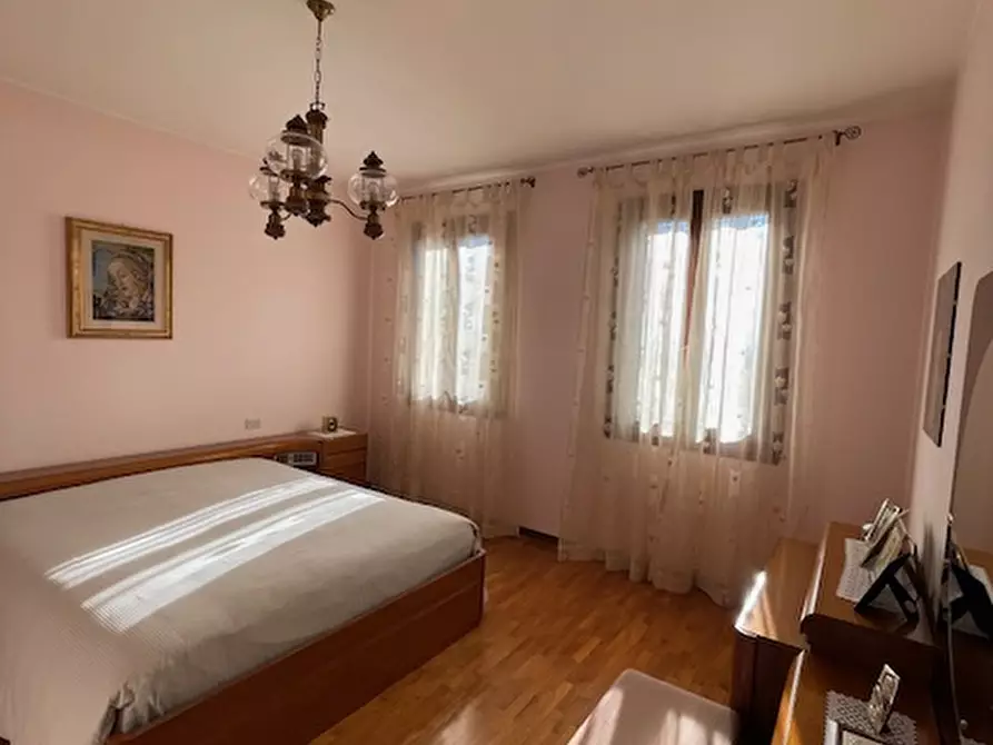 Immagine 12 di Villa in vendita  a Cittadella