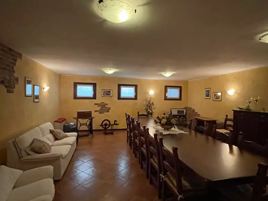 Immagine 21 di Villa in vendita  a Cittadella