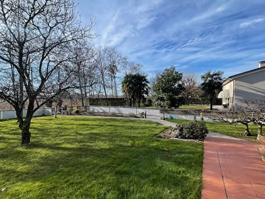 Immagine 30 di Villa in vendita  a Cittadella