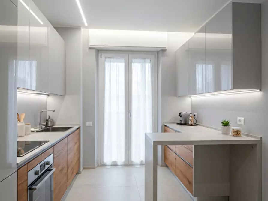 Immagine 8 di Appartamento in vendita  in Corso del Popolo a Rovigo