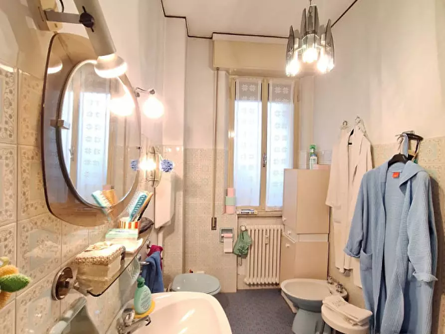 Immagine 11 di Appartamento in vendita  in Corso del Popolo a Rovigo