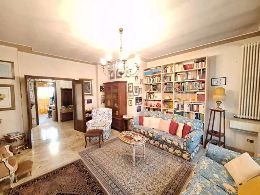 Immagine 5 di Appartamento in vendita  in Corso del Popolo a Rovigo