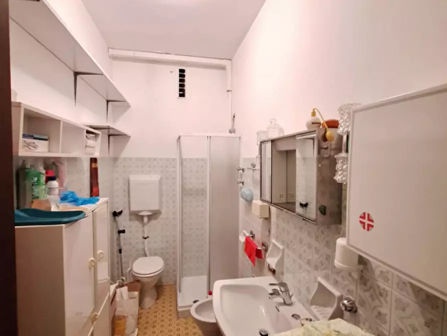 Immagine 11 di Appartamento in vendita  in Corso del Popolo a Rovigo