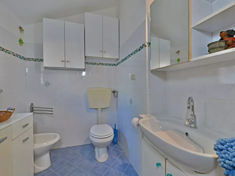 Immagine 18 di Appartamento in vendita  in Piazza Antonio Gramsci a Quiliano