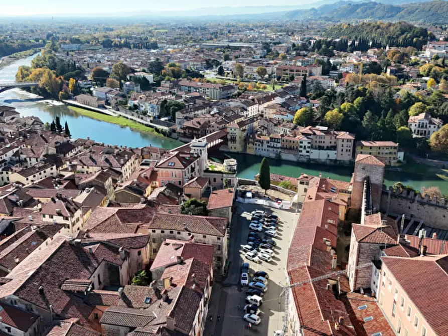 Immagine 3 di Appartamento in affitto  in Piazza Giuseppe Garibaldi a Bassano Del Grappa