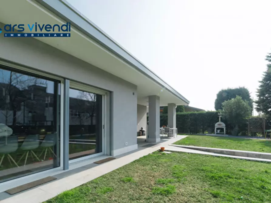 Immagine 8 di Villa in vendita  a Zevio