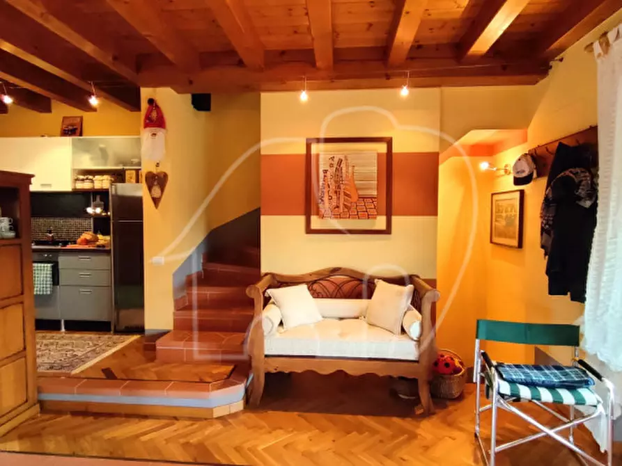 Immagine 17 di Villetta a schiera in vendita  a Costermano sul Garda