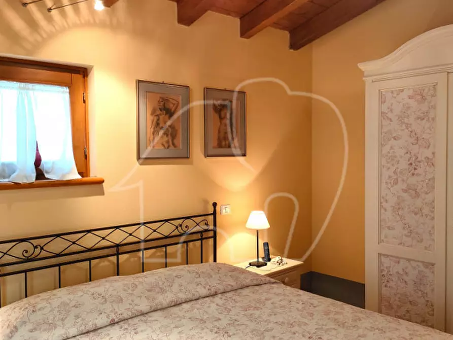 Immagine 19 di Villetta a schiera in vendita  a Costermano sul Garda