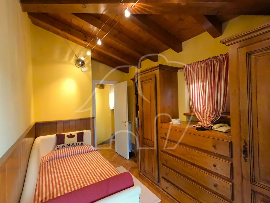 Immagine 22 di Villetta a schiera in vendita  a Costermano sul Garda