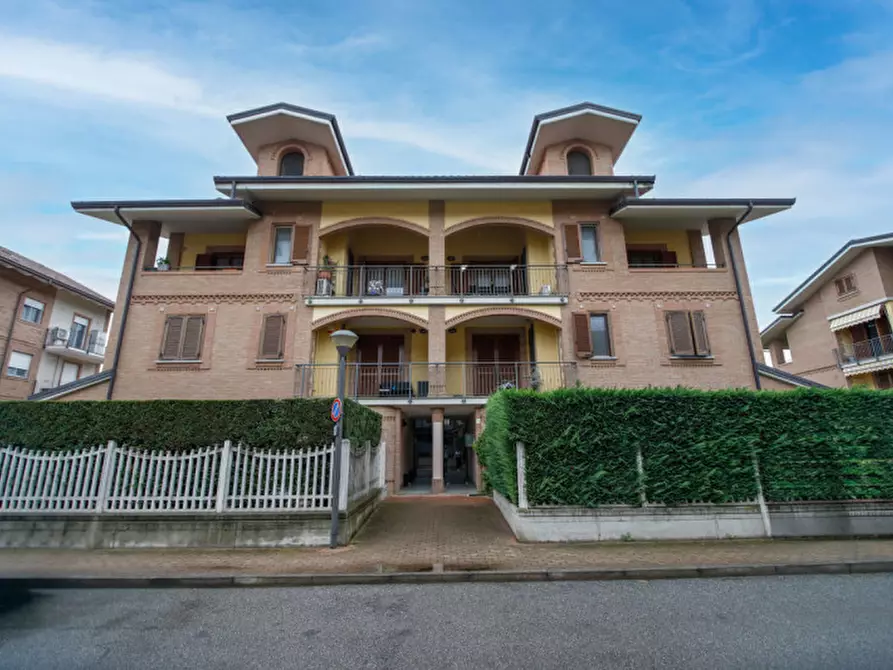 Immagine 2 di Appartamento in vendita  in via bianco 4 D a Leini