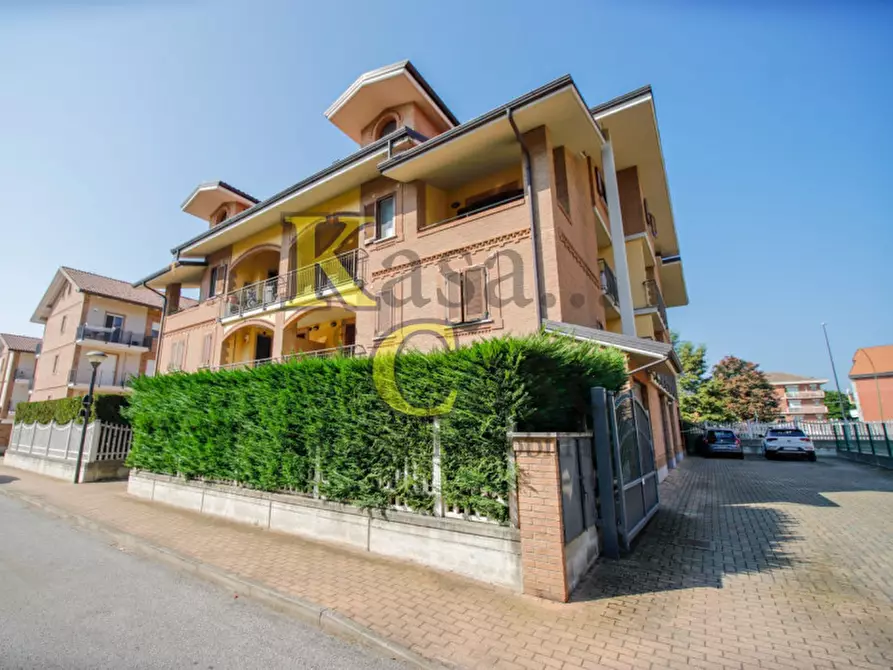 Immagine 2 di Appartamento in vendita  in via bianco 4 D a Leini