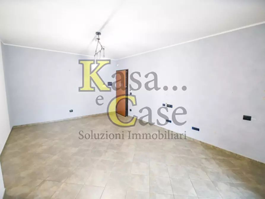 Immagine 5 di Appartamento in vendita  in via bianco 4 D a Leini