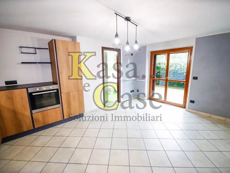 Immagine 21 di Appartamento in vendita  in via bianco 4 D a Leini