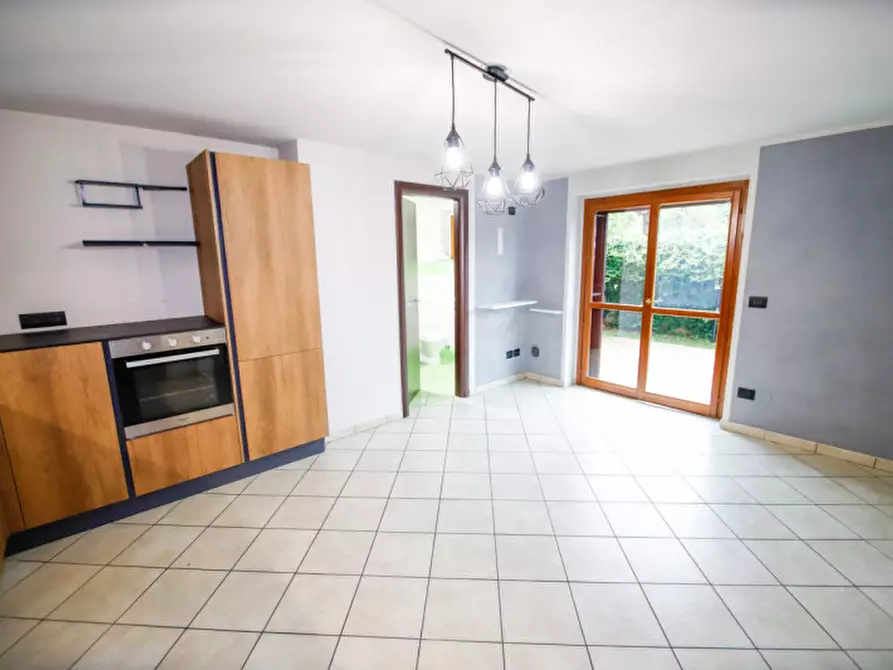 Immagine 33 di Appartamento in vendita  in via bianco 4 D a Leini