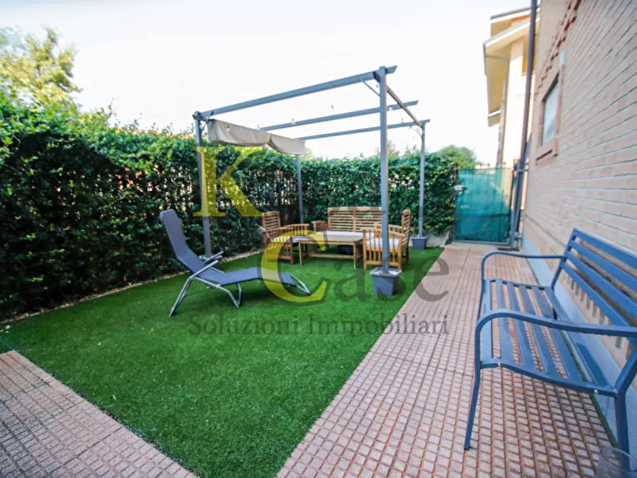 Immagine 35 di Appartamento in vendita  in via bianco 4 D a Leini