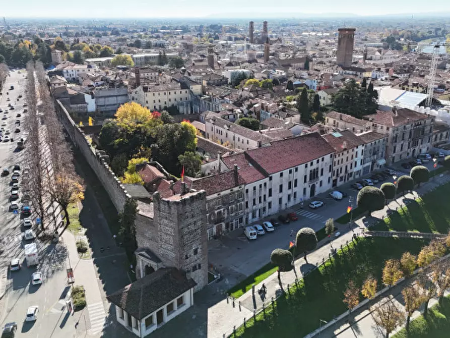 Immagine 2 di Attico in affitto  in via Museo a Bassano Del Grappa
