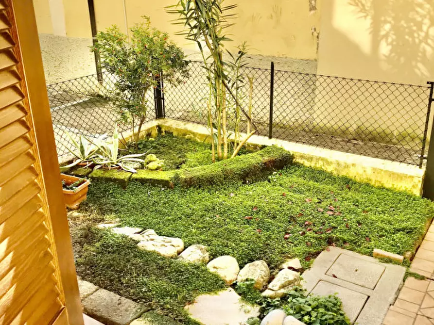 Immagine 2 di Appartamento in vendita  in Viale Gramsci a Cesena