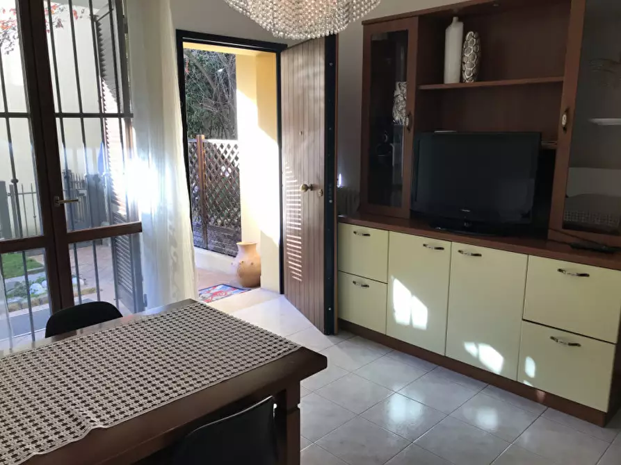 Immagine 10 di Appartamento in vendita  in Viale Gramsci a Cesena