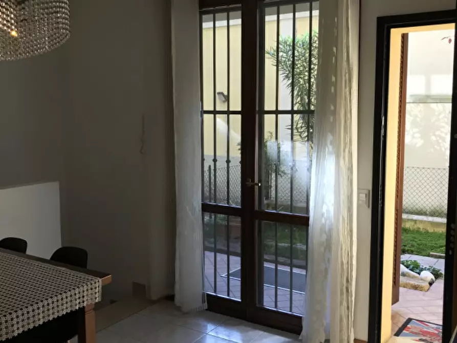 Immagine 11 di Appartamento in vendita  in Viale Gramsci a Cesena