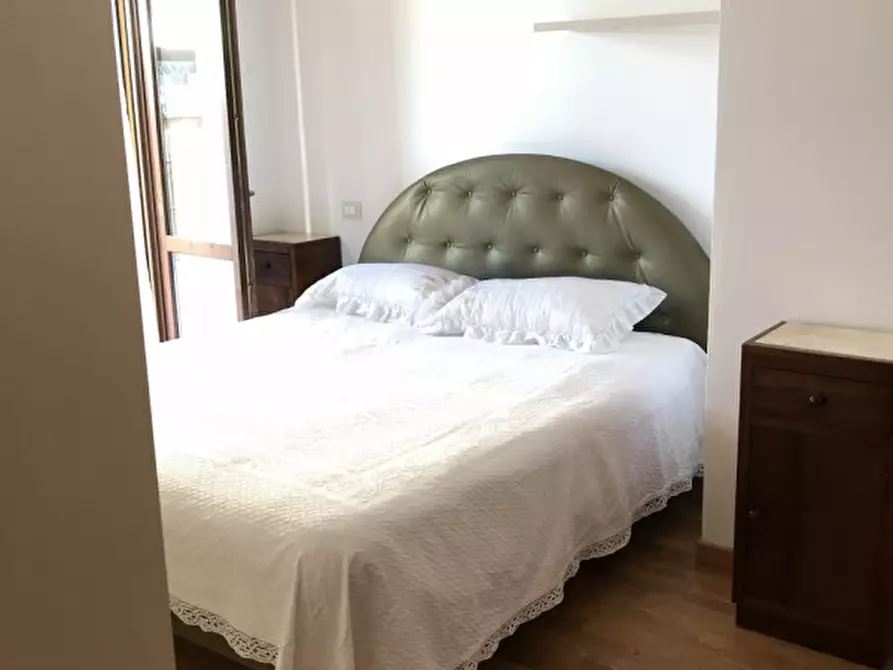 Immagine 13 di Appartamento in vendita  in Viale Gramsci a Cesena