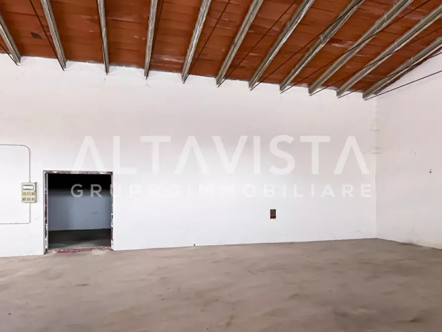 Immagine 4 di Capannone industriale in vendita  in Via Statale a Calcinato