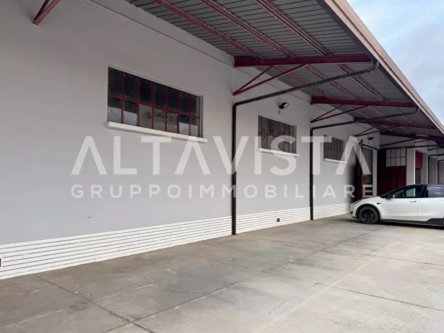 Immagine 9 di Capannone industriale in vendita  in Via Statale a Calcinato