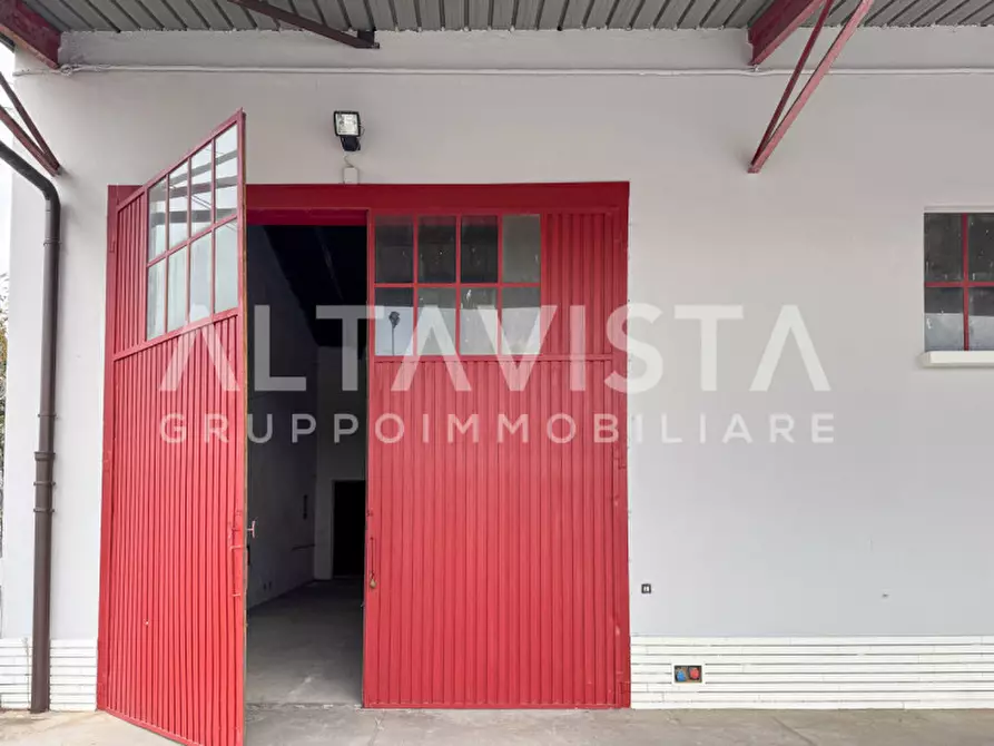 Immagine 10 di Capannone industriale in vendita  in Via Statale a Calcinato