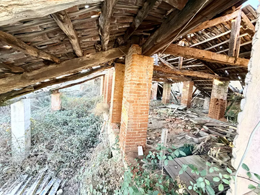 Immagine 19 di Rustico / casale in vendita  in Strada Pozzo 23 a Chivasso