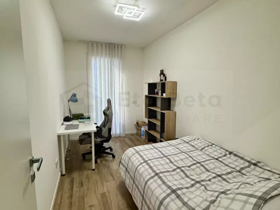 Immagine 12 di Appartamento in vendita  in Via Antonio Pacinotti a Padova