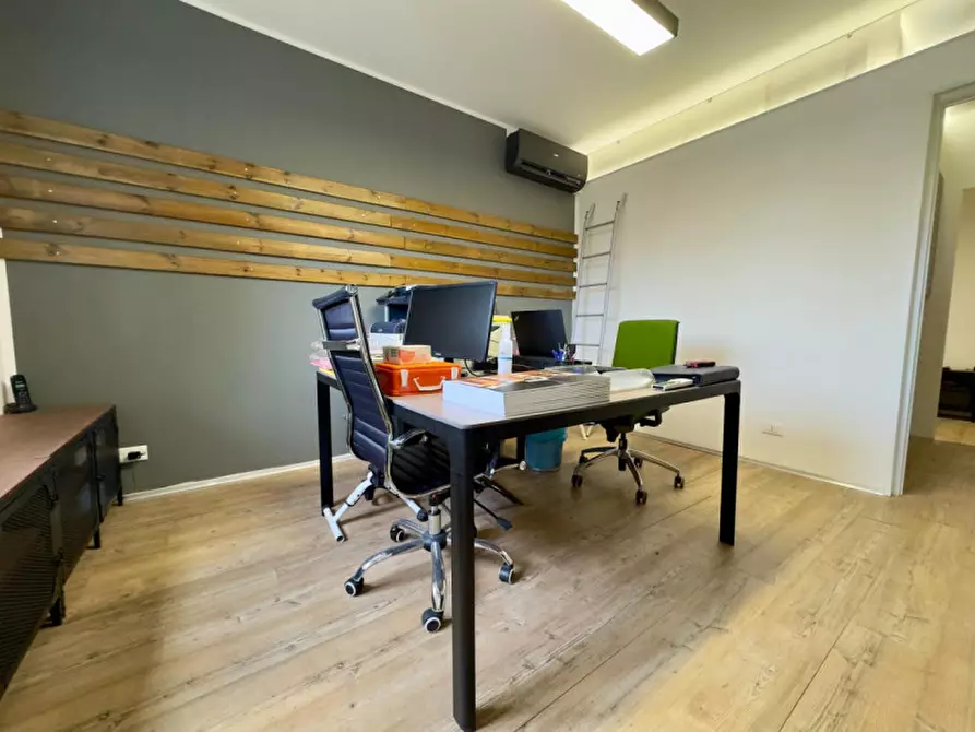 Immagine 3 di Ufficio in affitto  a Selvazzano Dentro