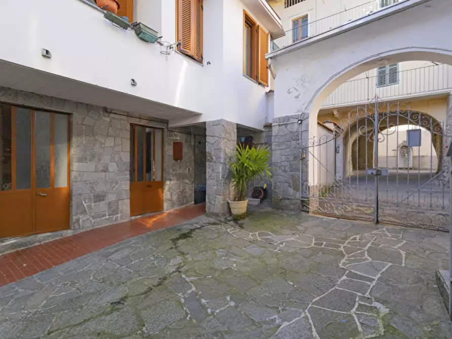Immagine 2 di Casa indipendente in vendita  in Via Dottor Francioni, 8 a Grignasco