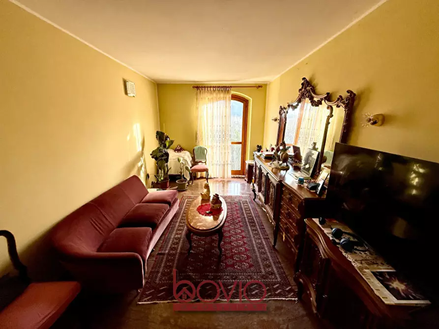 Immagine 3 di Appartamento in vendita  in VIA BORGARELLA 10 a San Mauro Torinese