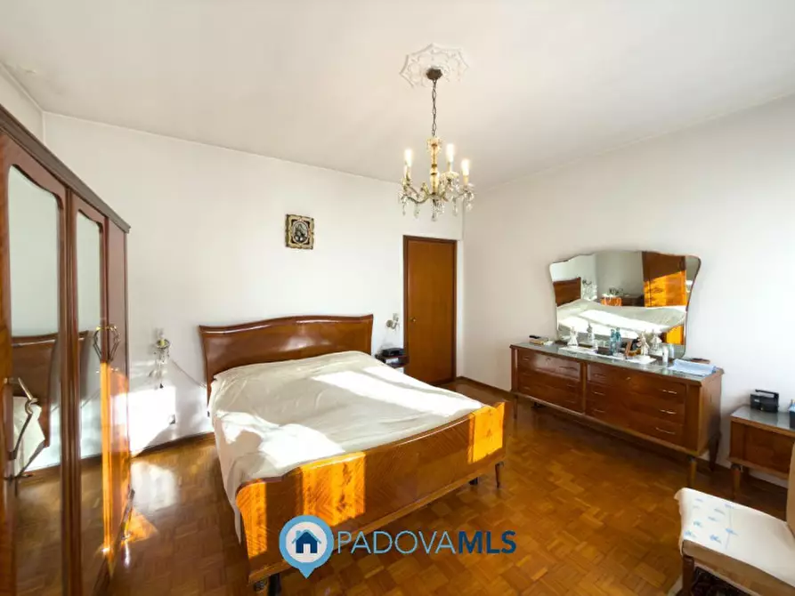 Immagine 9 di Casa indipendente in vendita  in Via Pietro Micca a Padova