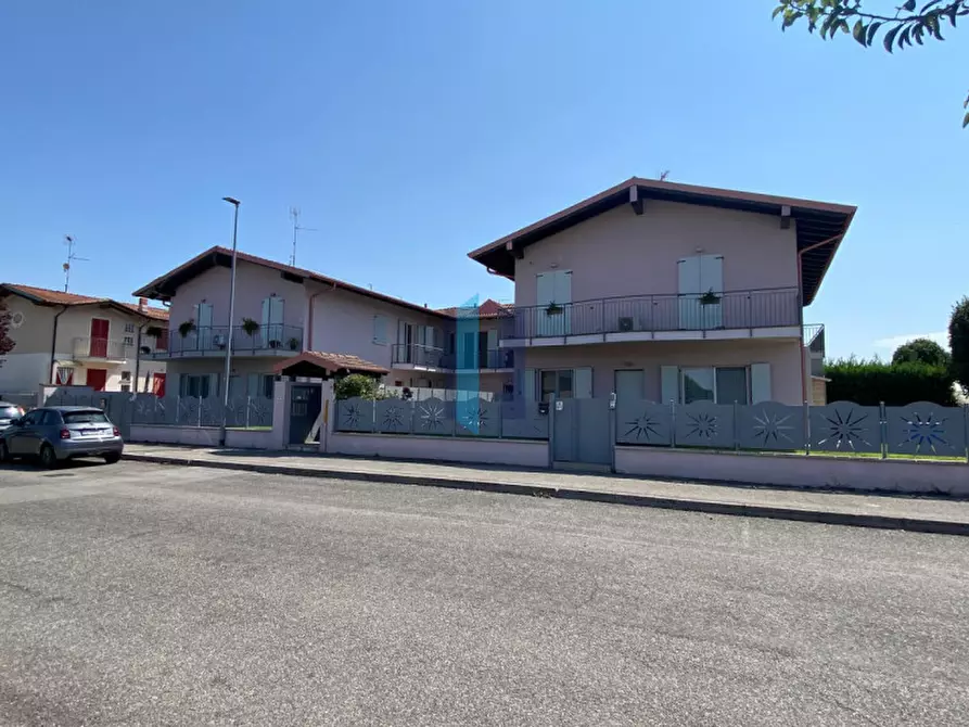 Immagine 1 di Villetta a schiera in vendita  in Via Roggia Arrivabene 43 a San Paolo